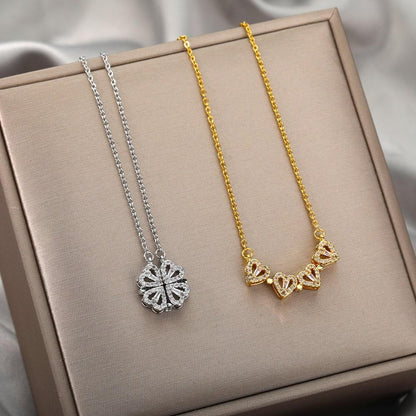 Coffret Roses Éternelles avec son Collier de Trèfles Aimantés